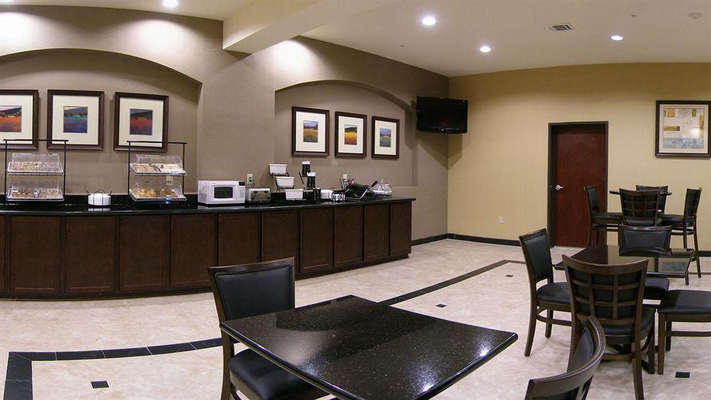 Executive Inn & Suites Marlin Ngoại thất bức ảnh