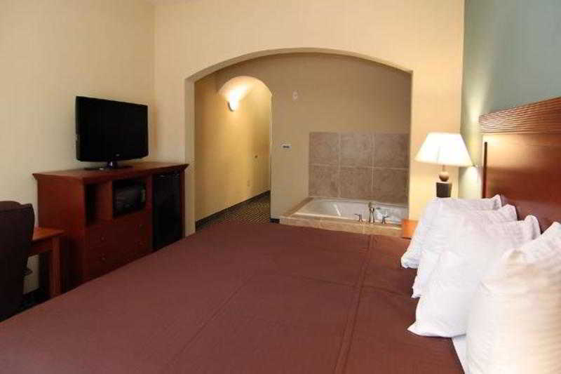 Executive Inn & Suites Marlin Phòng bức ảnh
