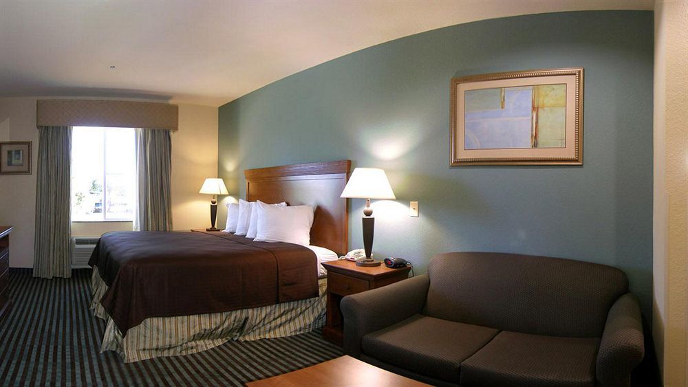 Executive Inn & Suites Marlin Ngoại thất bức ảnh