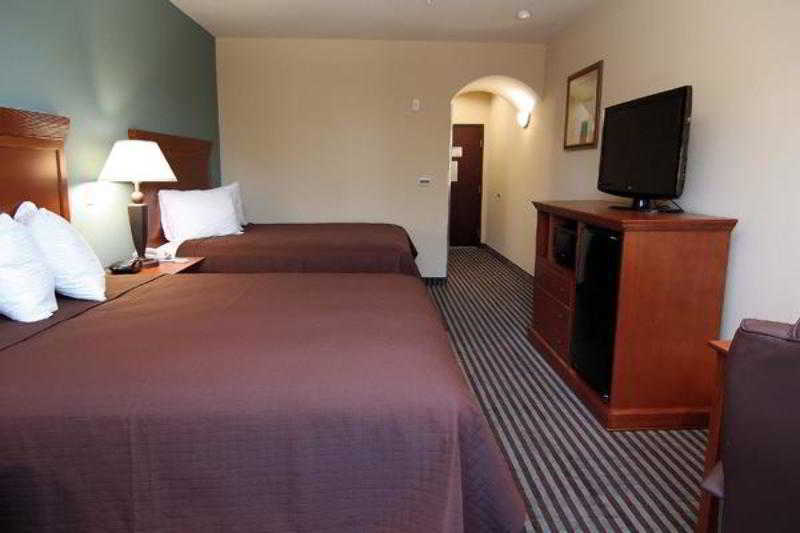 Executive Inn & Suites Marlin Ngoại thất bức ảnh