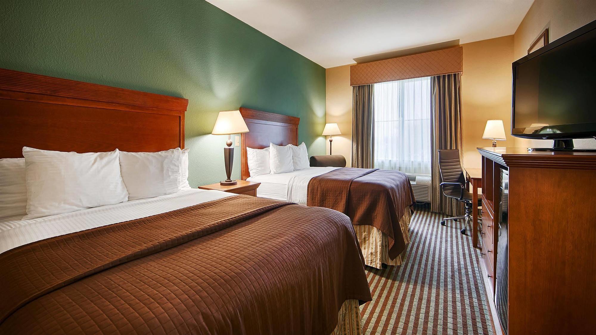 Executive Inn & Suites Marlin Ngoại thất bức ảnh