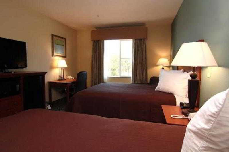 Executive Inn & Suites Marlin Ngoại thất bức ảnh